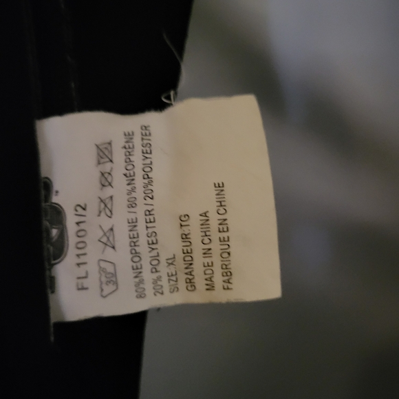 Fluid WetsuitMens XLARGE Shortie Swimsuit Black Blue Yellow Used Condition - Picture 8 of 8